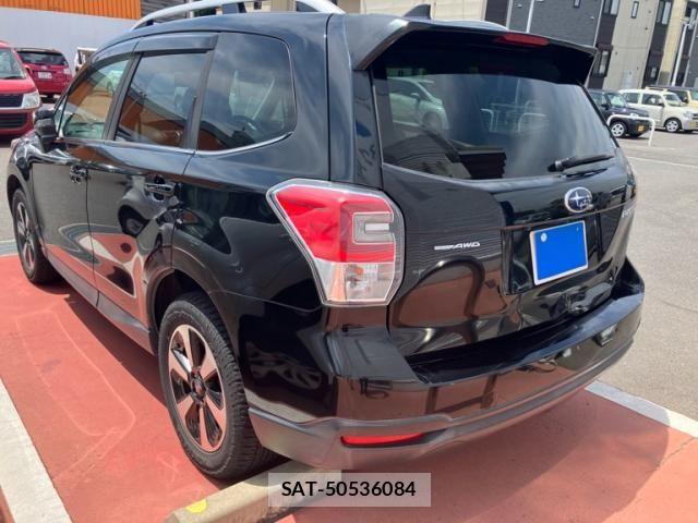 Subaru FORESTER 2017-10 8035645-1