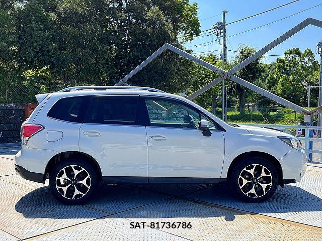 Subaru FORESTER 2017-11 8035631-17