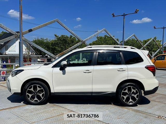 Subaru FORESTER 2017-11 8035631-23