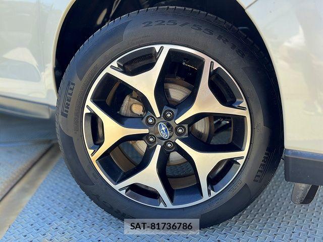 Subaru FORESTER 2017-11 8035631-26