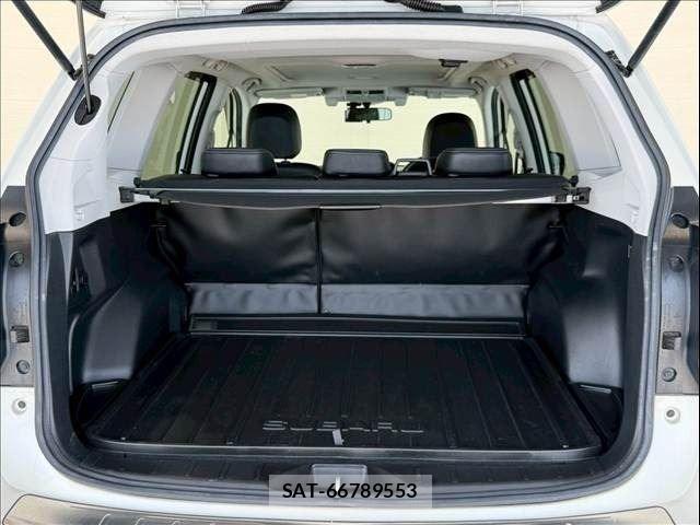Subaru FORESTER 2013-11 8073813-9
