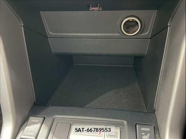 Subaru FORESTER 2013-11 8073813-26