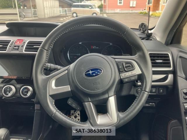 Subaru FORESTER 2016-01 8073817-13