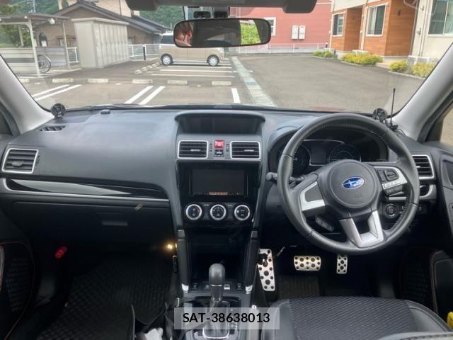 Subaru FORESTER 2016-01 8073817-14