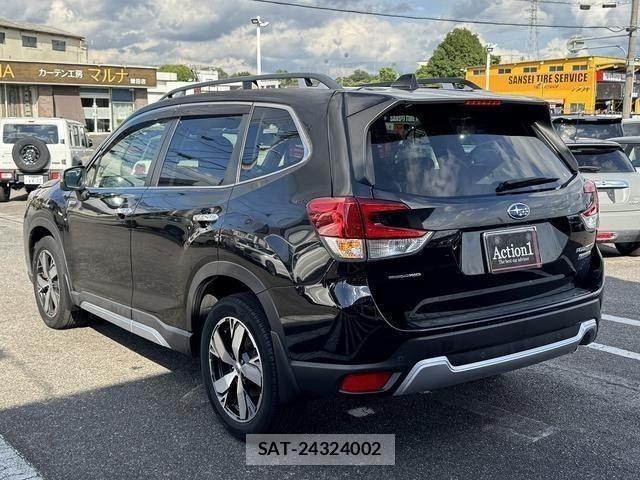 Subaru FORESTER 2021-03 8073806-3