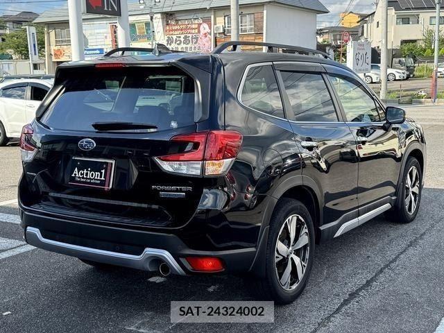 Subaru FORESTER 2021-03 8073806-5