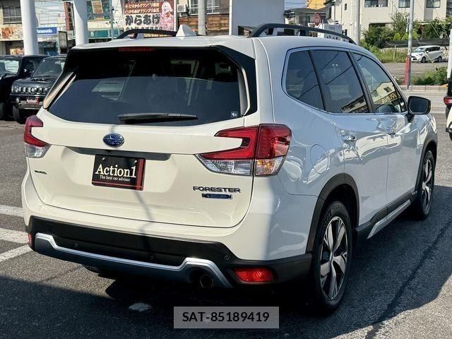 Subaru FORESTER 2021-06 8073808-5