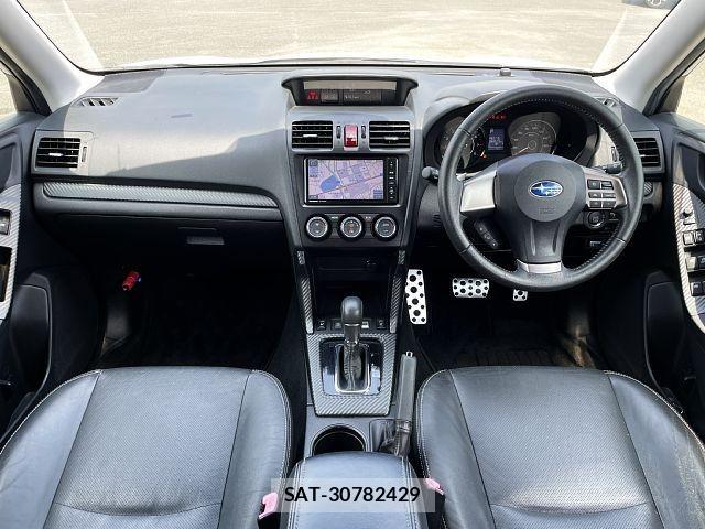 Subaru FORESTER 2014-07 8073812-1
