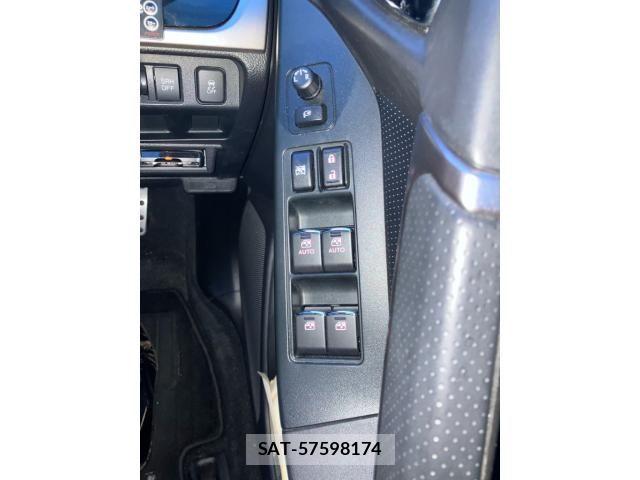 Subaru FORESTER 2015-12 8099238-12