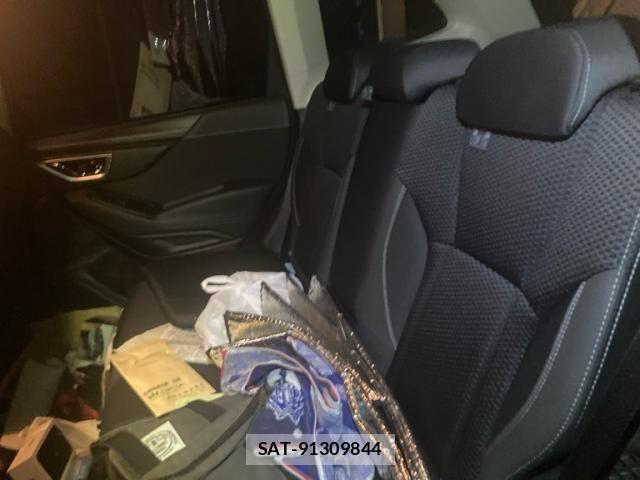 Subaru FORESTER 2018-12 8099225-9