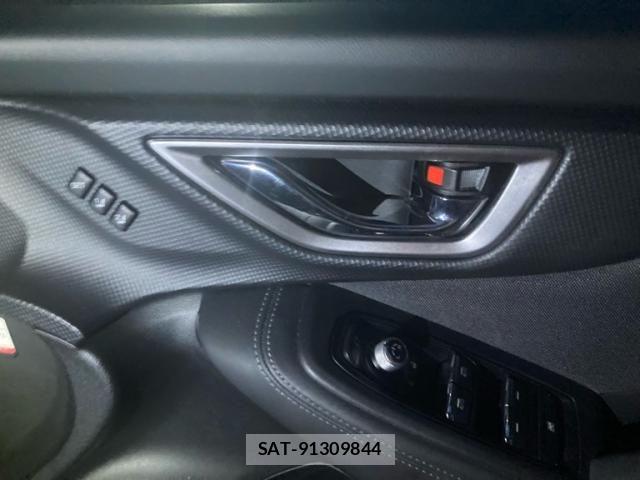 Subaru FORESTER 2018-12 8099225-12