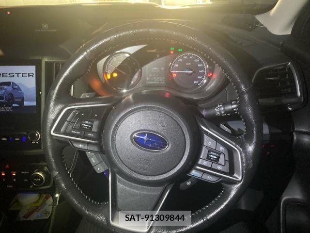 Subaru FORESTER 2018-12 8099225-17