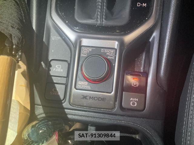 Subaru FORESTER 2018-12 8099225-24