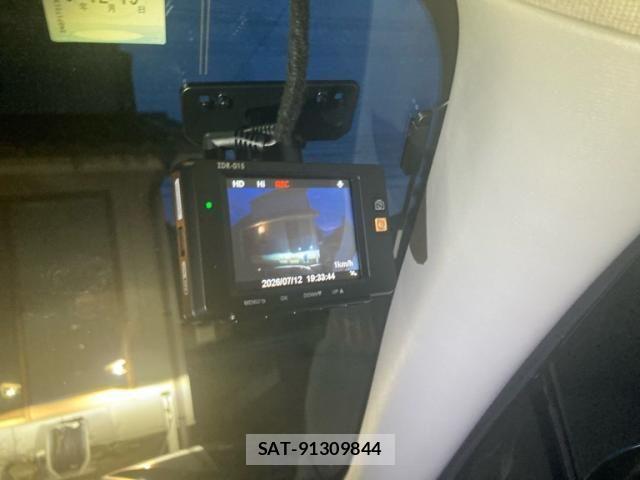 Subaru FORESTER 2018-12 8099225-25