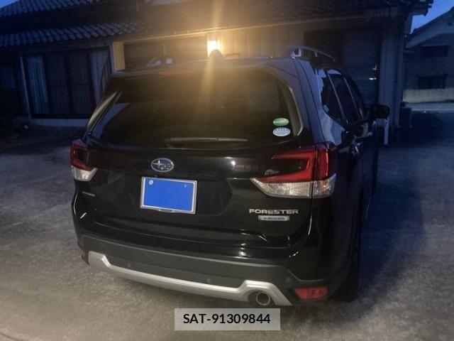 Subaru FORESTER 2018-12 8099225-2