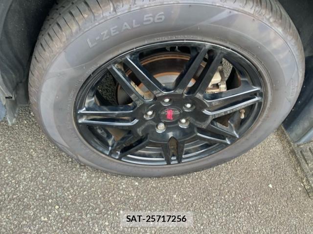 Subaru FORESTER 2019-09 8099221-26
