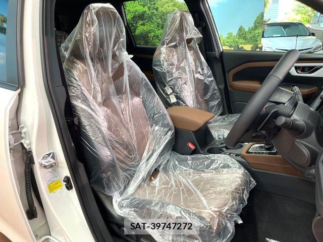 Subaru FORESTER 2026-05 8099205-10