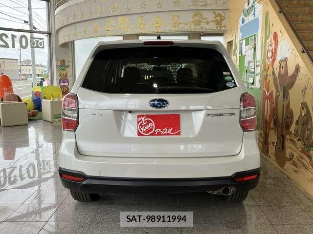 Subaru FORESTER 2014-09 8099239-2