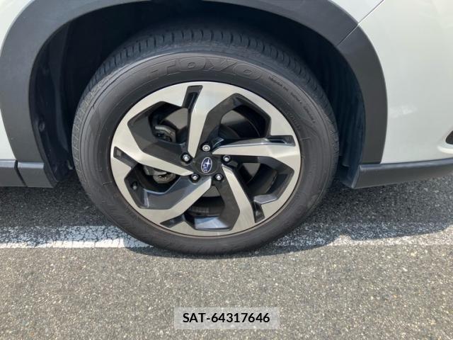 Subaru FORESTER 2022-05 8099207-4
