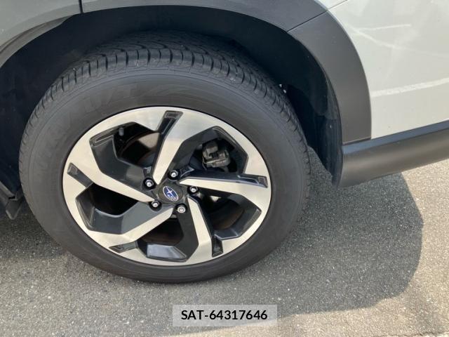 Subaru FORESTER 2022-05 8099207-6