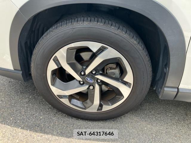 Subaru FORESTER 2022-05 8099207-7