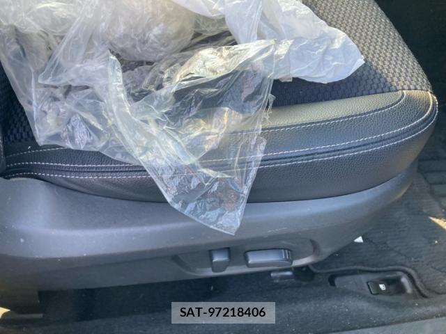 Subaru FORESTER 2015-08 8099240-16