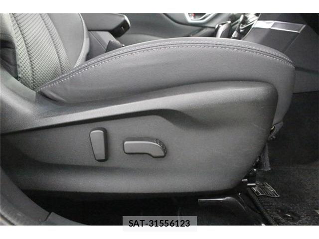 Subaru FORESTER 2018-11 8099219-28