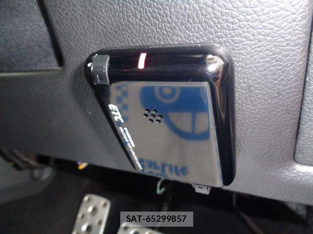 Subaru FORESTER 2014-03 8099243-21