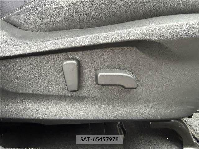 Subaru FORESTER 2021-05 8099217-28