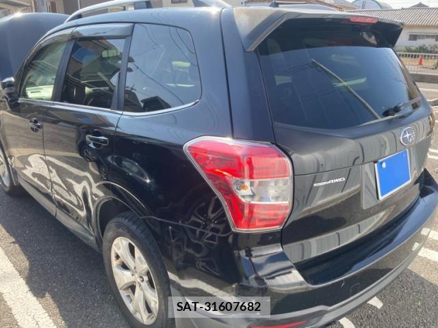Subaru FORESTER 2014-01 8130223-3