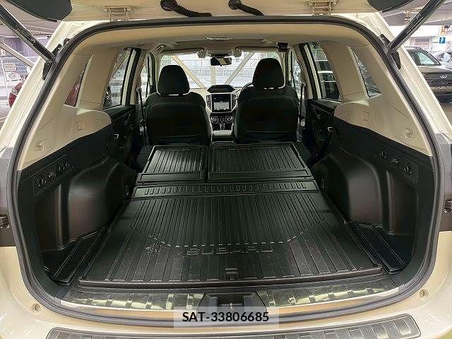 Subaru FORESTER 2018-11 8145825-17