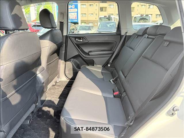 Subaru FORESTER 2015-06 8145827-9