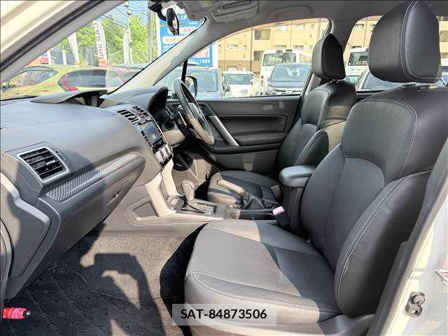 Subaru FORESTER 2015-06 8145827-24