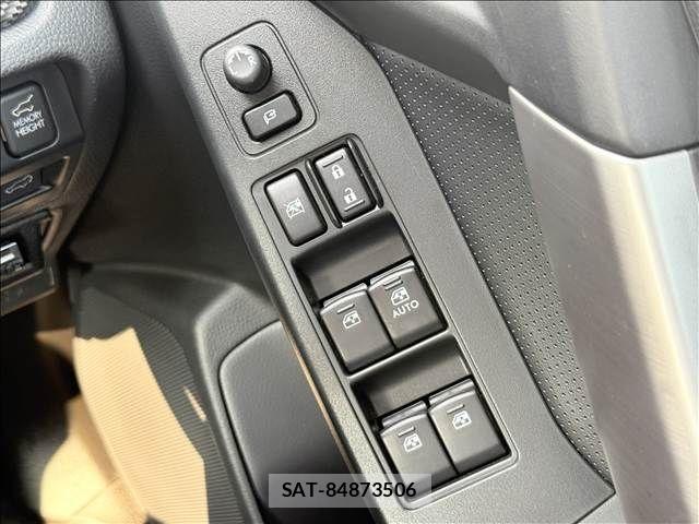 Subaru FORESTER 2015-06 8145827-28