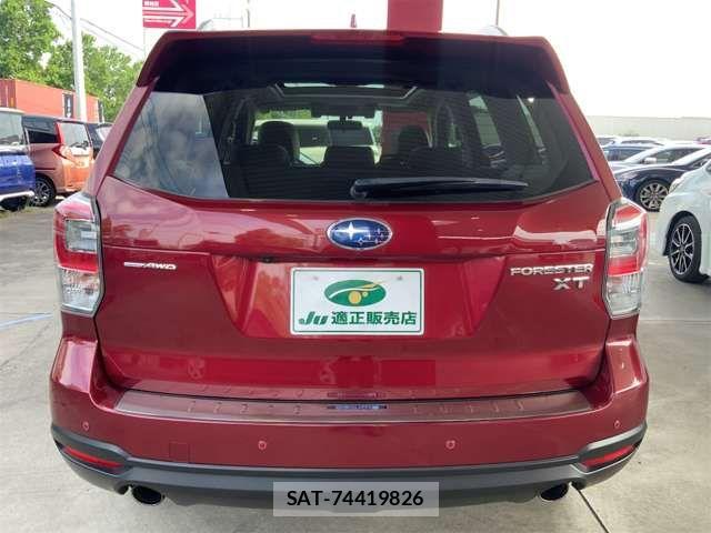 Subaru FORESTER 2016-04 8158472-8