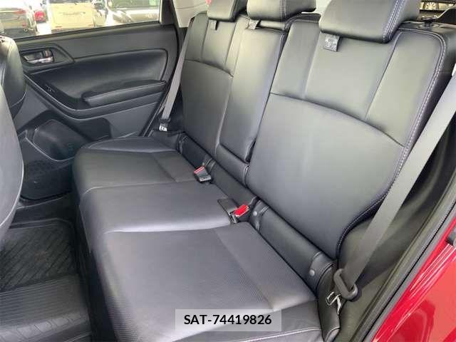 Subaru FORESTER 2016-04 8158472-14