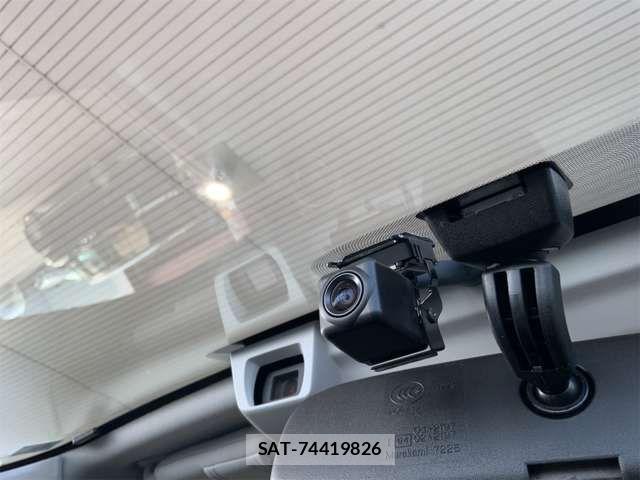 Subaru FORESTER 2016-04 8158472-2