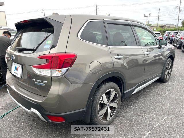 Subaru FORESTER 2019-08 8158466-16