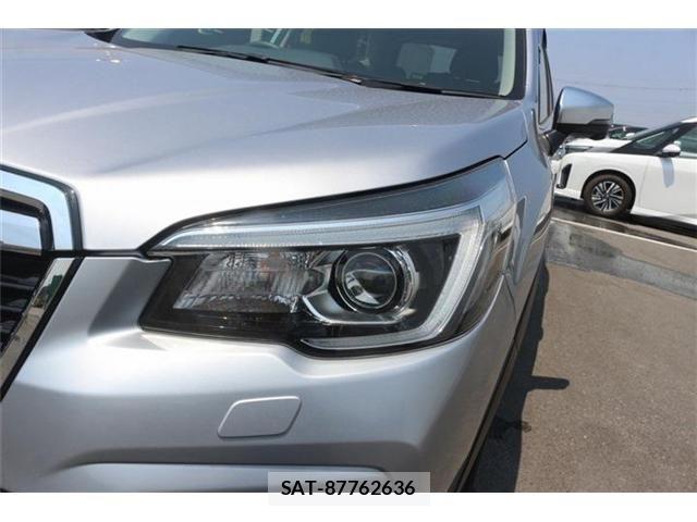 Subaru FORESTER 2019-03 8158470-16