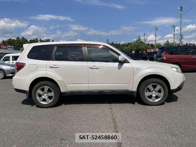 Subaru FORESTER 2011-11 8207574-27