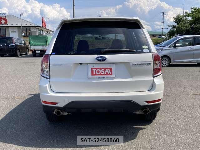 Subaru FORESTER 2011-11 8207574-28
