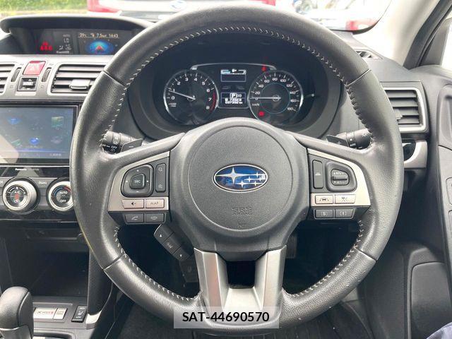 Subaru FORESTER 2016-08 8207570-10