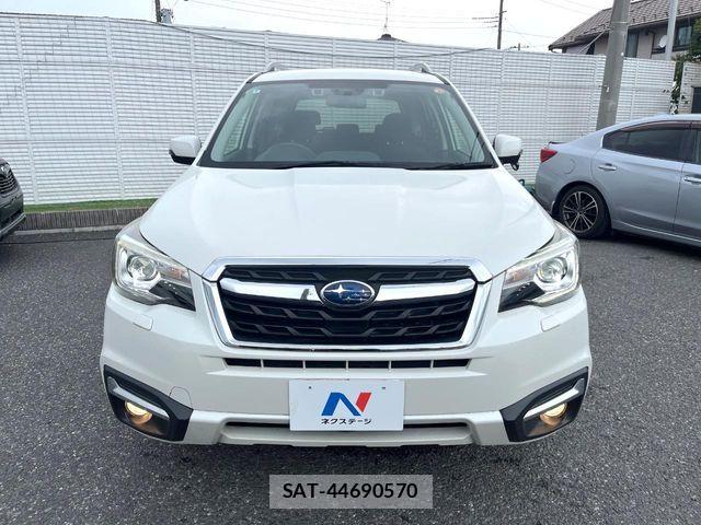 Subaru FORESTER 2016-08 8207570-13