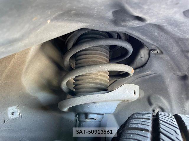 Subaru FORESTER 2016-06 8207573-18