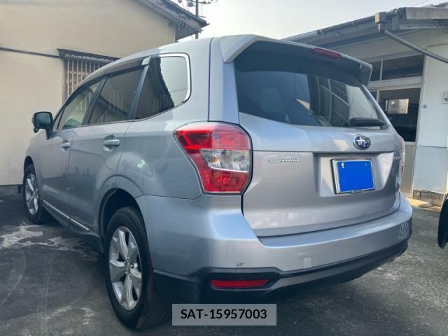 Subaru FORESTER 2015-09 8207584-4