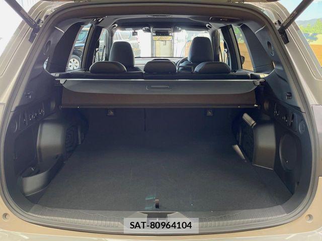 Subaru FORESTER 2025-09 8207551-10