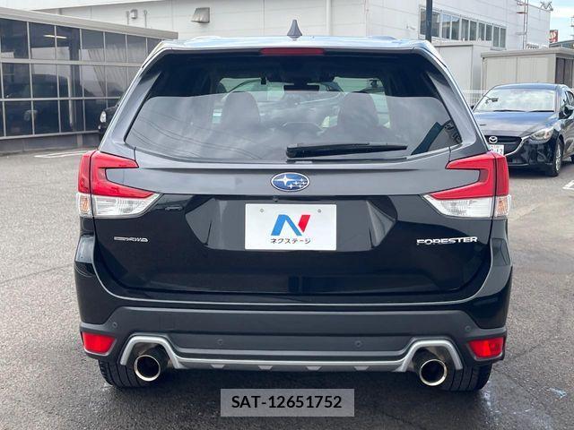 Subaru FORESTER 2021-11 8207564-14