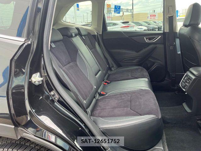 Subaru FORESTER 2021-11 8207564-8