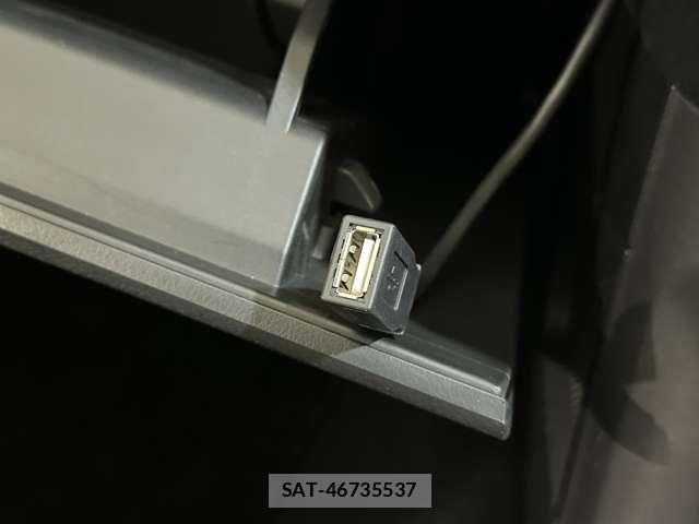 Subaru FORESTER 2013-05 8207579-28