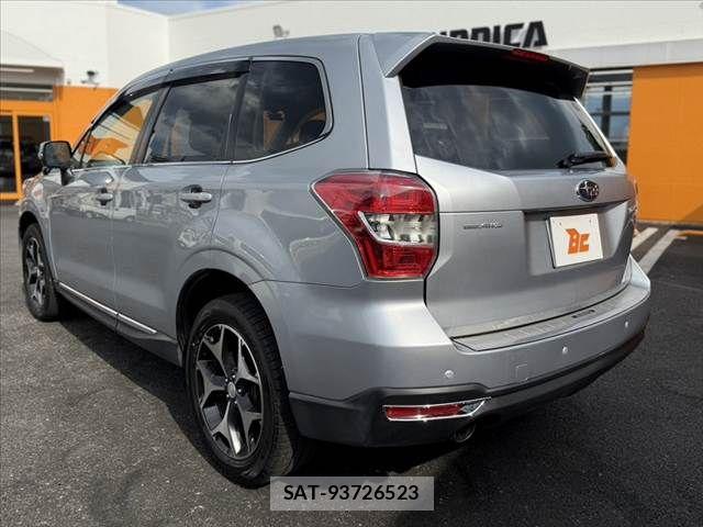 Subaru FORESTER 2013-03 8207575-12